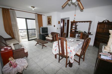 Sala de apartamento para alugar com 2 quartos, 92m² em Guilhermina, Praia Grande