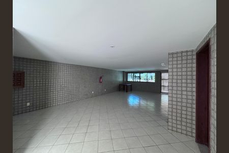 Apartamento à venda com 175m², 3 quartos e 2 vagas Apartamento à venda com 175m², 3 quartos e 2 vagasÁrea comum