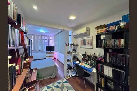 Apartamento à venda com 175m², 3 quartos e 2 vagas Apartamento à venda com 175m², 3 quartos e 2 vagasQuarto 1