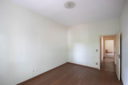 Casa à venda com 260m², 4 quartos e 2 vagas Casa à venda com 260m², 4 quartos e 2 vagasQuarto 2