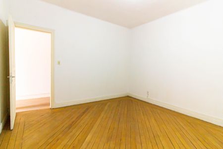 Casa para alugar com 150m², 4 quartos e sem vagaQuarto 2