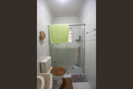 Casa à venda com 225m², 4 quartos e 2 vagasBanheiro