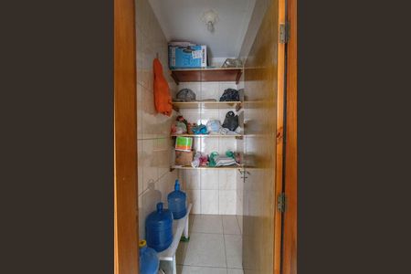 Casa à venda com 225m², 4 quartos e 2 vagasDespensa