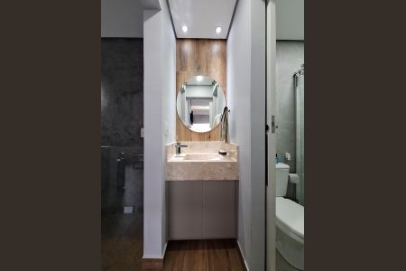 Apartamento à venda com 82m², 2 quartos e 1 vagaBanheiro 2