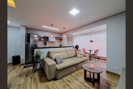 Apartamento à venda com 82m², 2 quartos e 1 vagaSala