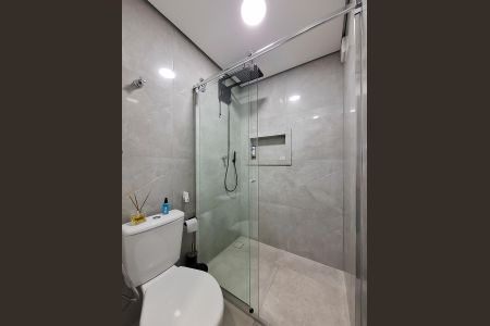 Apartamento à venda com 82m², 2 quartos e 1 vagaBanheiro 2