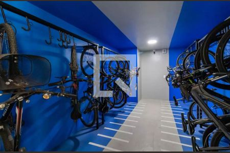 Apartamento à venda com 47m², 2 quartos e sem vaga Apartamento à venda com 47m², 2 quartos e sem vagaÁrea comum