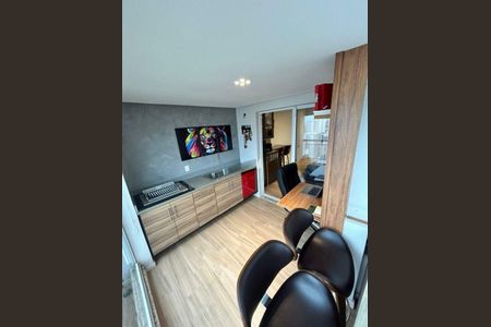 Apartamento à venda com 2 quartos, 84m² em Parque Reboucas, São Paulo