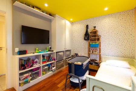 Apartamento à venda com 221m², 4 quartos e 4 vagasSuíte 1