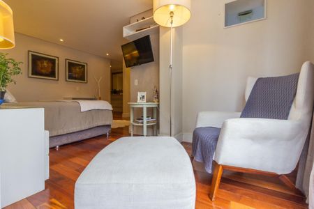 Apartamento à venda com 221m², 4 quartos e 4 vagasSuíte 4