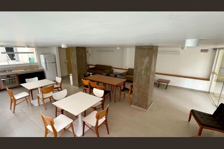 Apartamento à venda com 222m², 4 quartos e 2 vagasÁrea comum -Salão de Festas