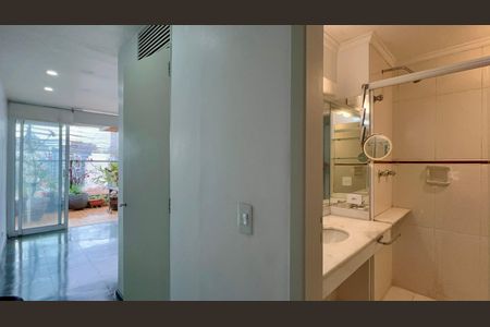 Apartamento à venda com 222m², 4 quartos e 2 vagasSuíte 1