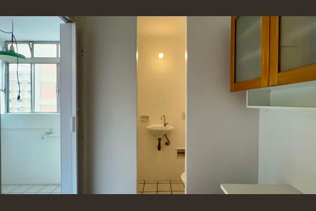 Apartamento à venda com 222m², 4 quartos e 2 vagasQuarto de Serviço