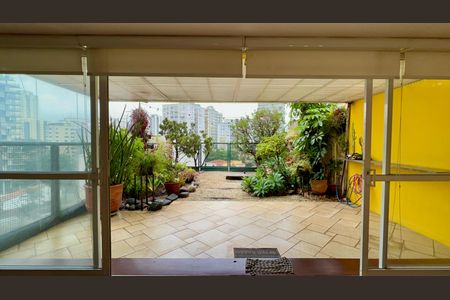 Apartamento à venda com 222m², 4 quartos e 2 vagasVaranda da Sala