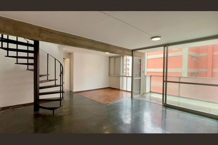 Apartamento à venda com 222m², 4 quartos e 2 vagasCopa