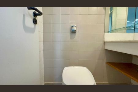 Apartamento à venda com 222m², 4 quartos e 2 vagasLavabo