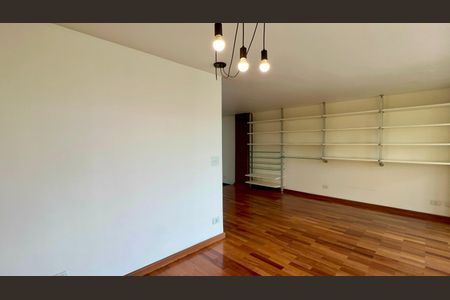 Apartamento à venda com 222m², 4 quartos e 2 vagasSala
