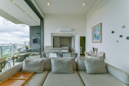 Apartamento à venda com 175m², 3 quartos e 3 vagas