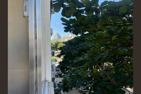 Apartamento à venda com 66m², 2 quartos e 1 vaga