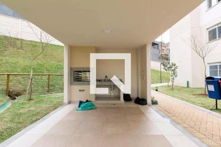 Apartamento para alugar com 32m², 2 quartos e sem vaga Apartamento para alugar com 32m², 2 quartos e sem vagaÁrea comum - Churrasqueira