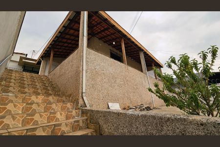 Casa à venda com 240m², 3 quartos e 3 vagasFachada