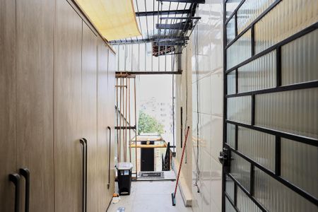 Casa à venda com 160m², 4 quartos e 2 vagas Casa à venda com 160m², 4 quartos e 2 vagasÁrea de Serviço