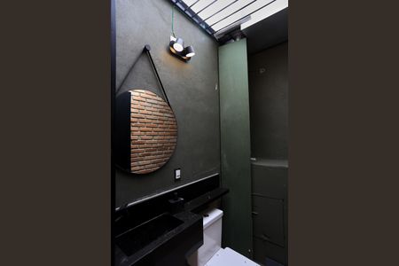 Casa à venda com 160m², 4 quartos e 2 vagas Casa à venda com 160m², 4 quartos e 2 vagasLavabo