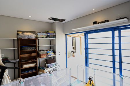 Casa à venda com 160m², 4 quartos e 2 vagas Casa à venda com 160m², 4 quartos e 2 vagasBrinquedoteca