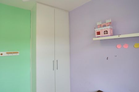 Casa à venda com 160m², 4 quartos e 2 vagas Casa à venda com 160m², 4 quartos e 2 vagasQuarto 1