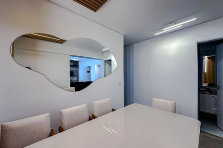 Apartamento para alugar com 77m², 2 quartos e 2 vagas Apartamento para alugar com 77m², 2 quartos e 2 vagasSala de Jantar