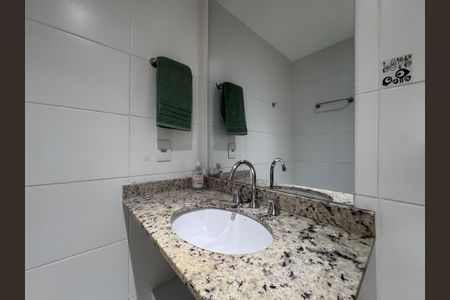 Apartamento para alugar com 65m², 1 quarto e 2 vagasBanheiro da Suíte