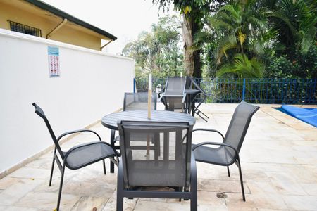 Apartamento à venda com 116m², 3 quartos e 1 vaga Apartamento à venda com 116m², 3 quartos e 1 vagaÁrea comum - Piscina