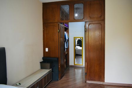 Apartamento à venda com 116m², 3 quartos e 1 vaga Apartamento à venda com 116m², 3 quartos e 1 vagaSuíte