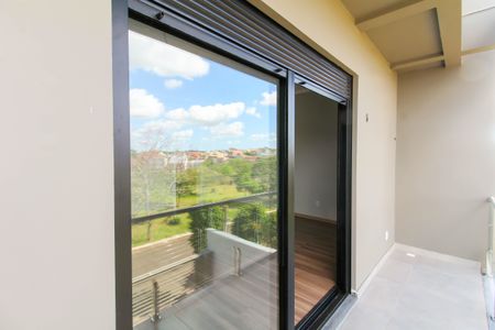 Casa à venda com 223m², 4 quartos e 4 vagas Casa à venda com 223m², 4 quartos e 4 vagasVaranda da Suíte 3