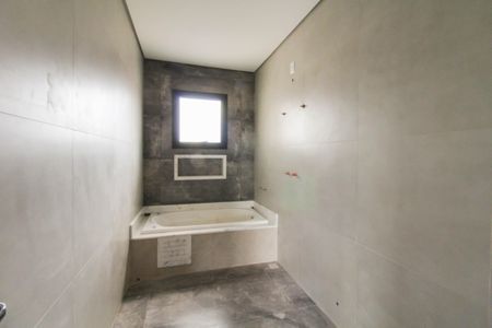 Casa à venda com 223m², 4 quartos e 4 vagas Casa à venda com 223m², 4 quartos e 4 vagasBanheiro da Suíte 3