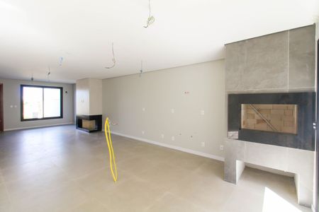 Casa à venda com 223m², 4 quartos e 4 vagas Casa à venda com 223m², 4 quartos e 4 vagasCozinha