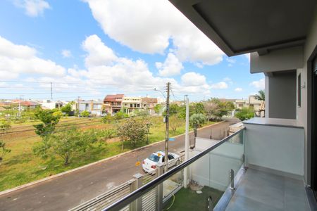 Casa à venda com 223m², 4 quartos e 4 vagas Casa à venda com 223m², 4 quartos e 4 vagasVaranda da Suíte 3