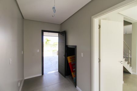 Casa à venda com 223m², 4 quartos e 4 vagas Casa à venda com 223m², 4 quartos e 4 vagasÁrea de Serviço