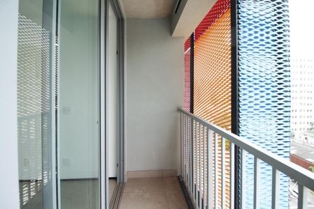 Varanda de kitnet/studio para alugar com 1 quarto, 22m² em Indianópolis, São Paulo