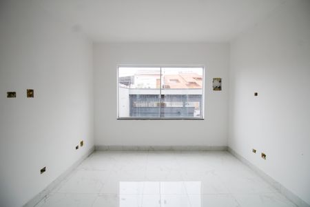 Casa à venda com 120m², 3 quartos e 2 vagasSala