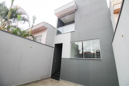 Casa à venda com 120m², 3 quartos e 2 vagasGaragem