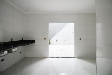 Casa à venda com 120m², 3 quartos e 2 vagasCozinha 