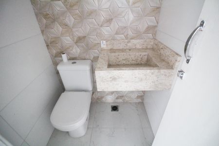 Casa à venda com 120m², 3 quartos e 2 vagasLavabo