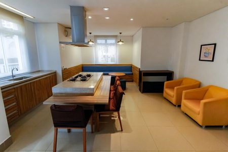 Apartamento para alugar com 56m², 2 quartos e 1 vaga Apartamento para alugar com 56m², 2 quartos e 1 vagaÁrea comum - Salão de festas