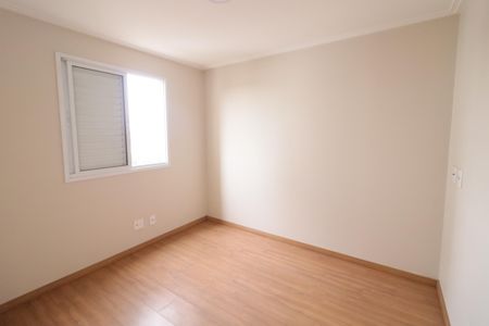Apartamento à venda com 61m², 2 quartos e 2 vagasQuarto 