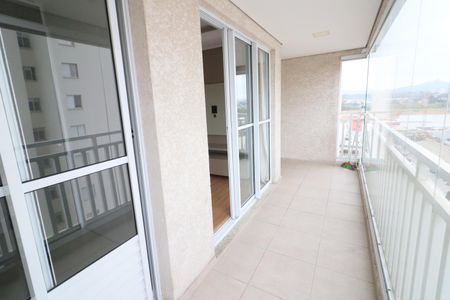 Apartamento à venda com 61m², 2 quartos e 2 vagasVaranda