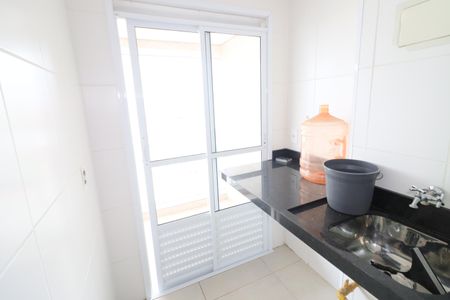 Apartamento à venda com 61m², 2 quartos e 2 vagasCozinha e Área de Serviço