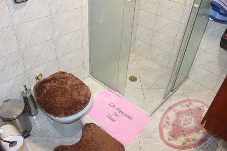 Casa para alugar com 279m², 3 quartos e 8 vagasBanheiro 2