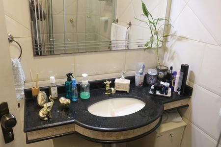 Casa para alugar com 279m², 3 quartos e 8 vagasBanheiro 1