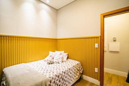 Casa de condomínio para alugar com 270m², 3 quartos e 4 vagasQuarto 1